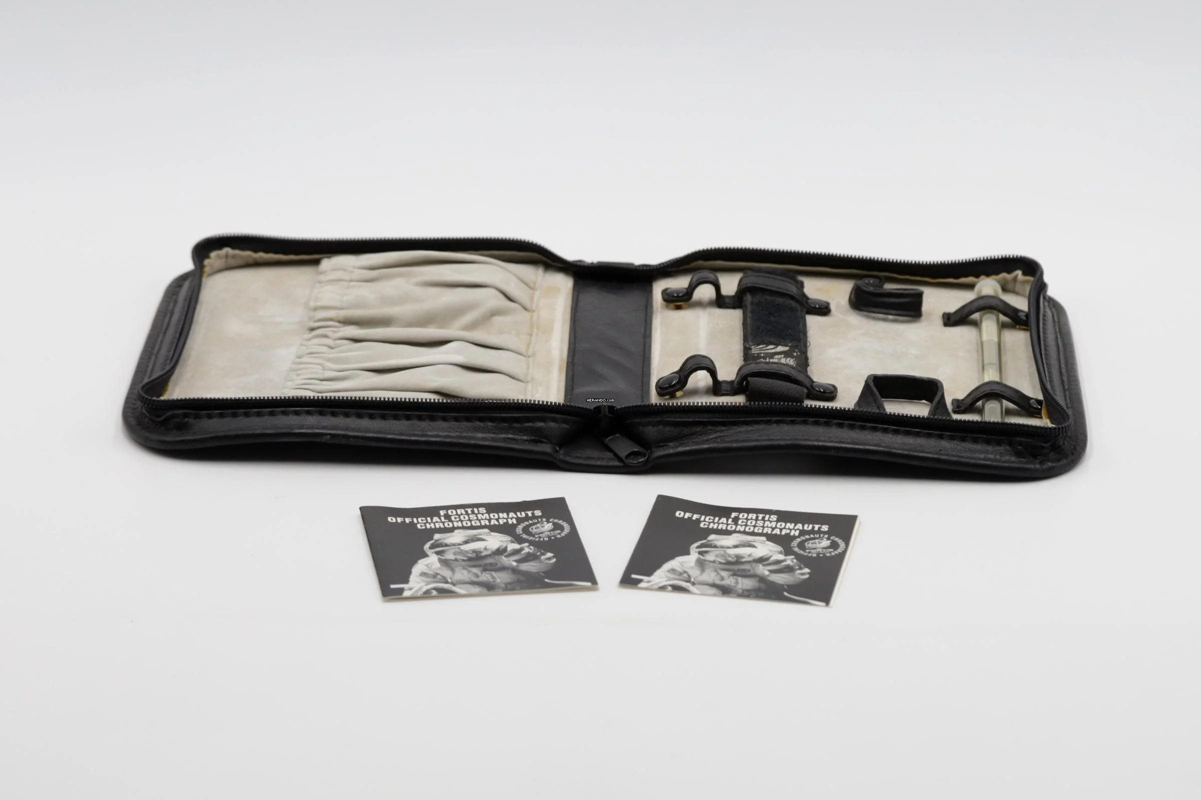 Thumbnail von Fortis Cosmonauts Chronograph Lemania 5100 Stahl Herrenuhr Ref. 602.10.142 B&P