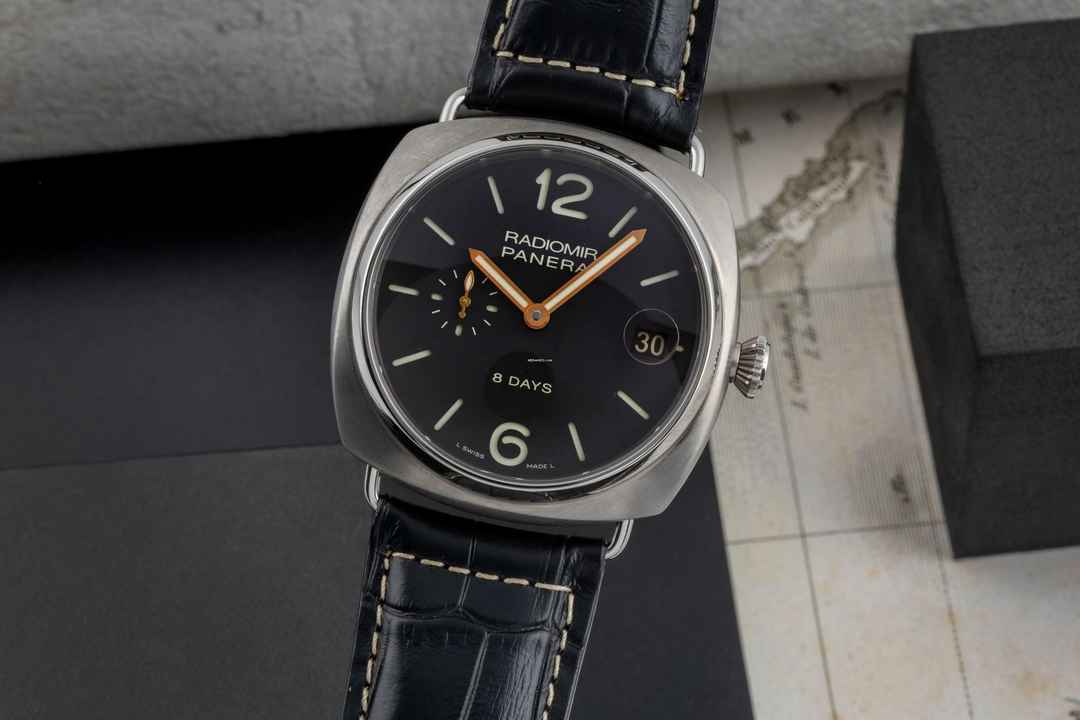  Panerai Radiomir 8 Days Titan Handaufzug Herrenuhr Ref. PAM00346 B&P 2014 