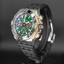 Thumbnail von Breitling Chronomat 44 Green Dial FULLSET