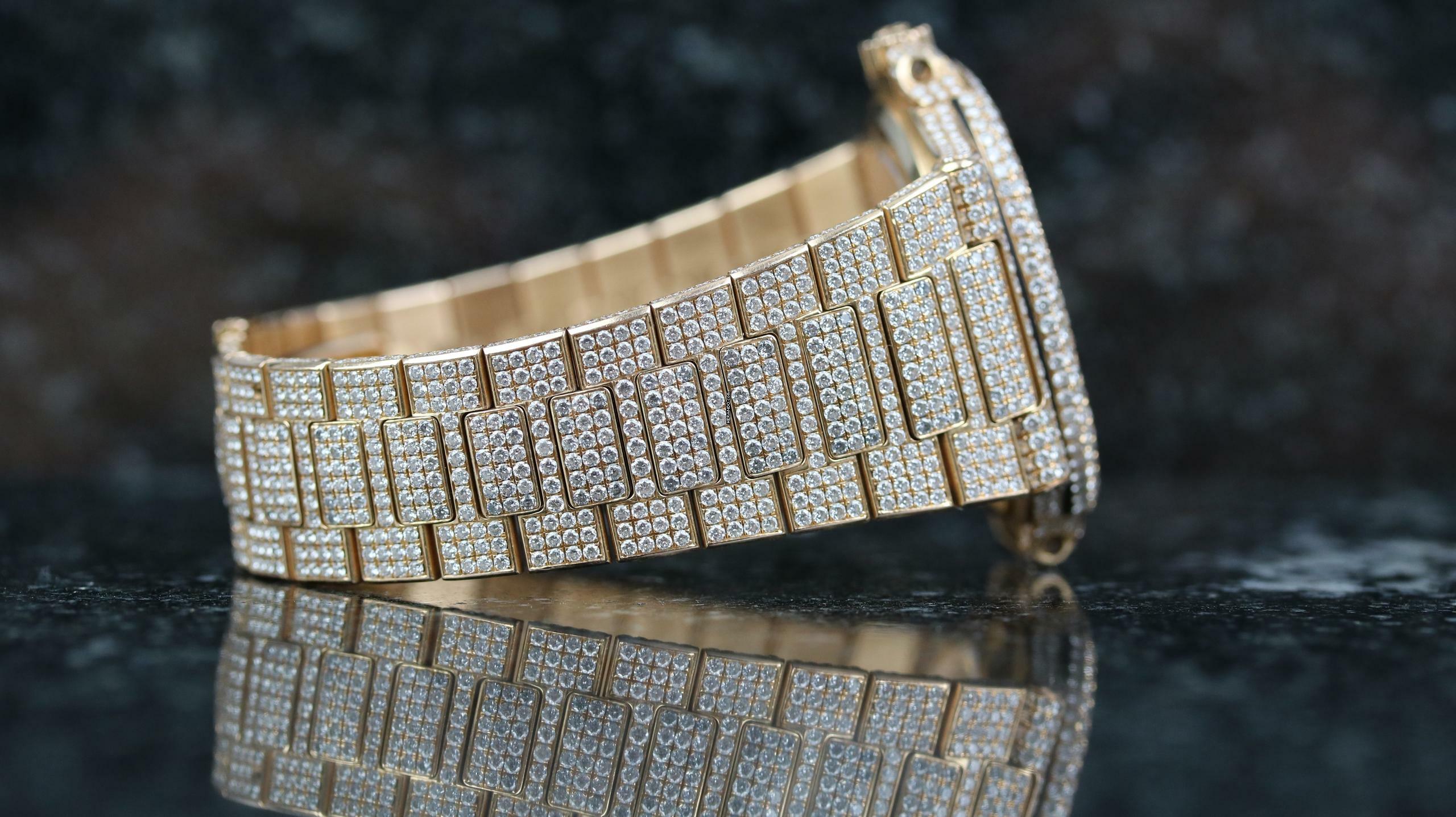  Patek Philippe Nautilus Rosé - Aftermarket Diamond - EU Paper 2016 