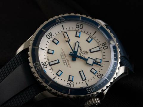  Breitling Superocean Ref.A17375E71G1S1 2025 Full Set Ungetragen 