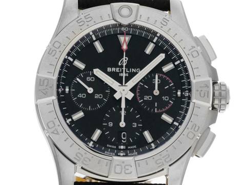  Breitling Avenger B01 Ref.AB0146101B1X1 2025 Full Set Ungetragen 