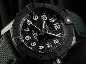 Thumbnail von Breitling Avenger GMT Night Mission Ref.S32320101B1X1 2025 Full Set Ungetragen