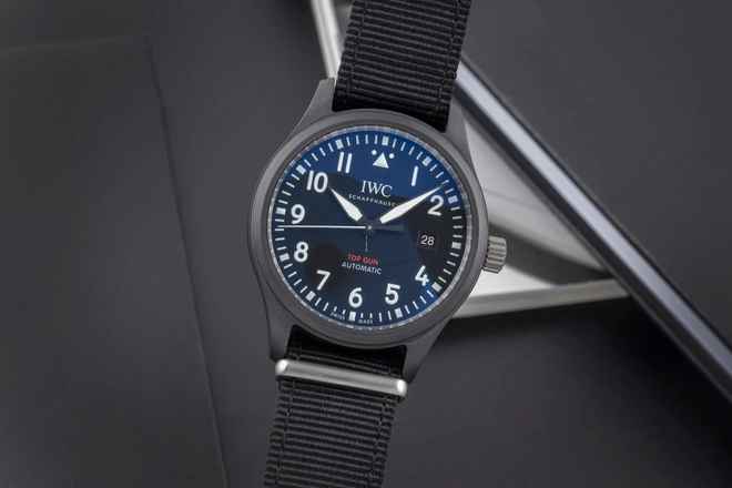  IWC Fliegeruhr Pilot Top Gun Keramik / Titan Automatik Herrenuhr Ref. IW326901 B&P 2019 