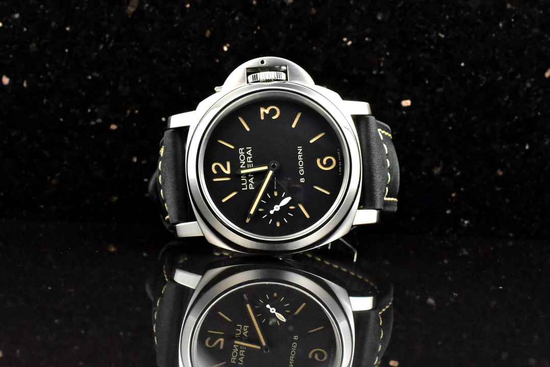  Panerai Luminor Base 8 Days Giorni PAM00915 unpoliert Stahl 44MM - B&P 2020 