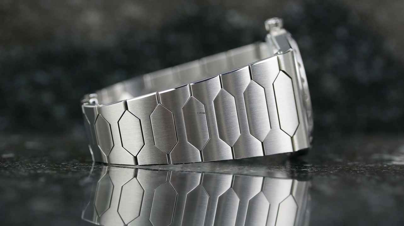  Vacheron Constantin 222 Historiques 222 4200h/222a-b934 Steel - Blue - New - Fullset - 01/2026 