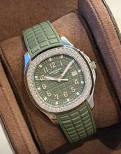 Thumbnail von Patek Philippe Aquanaut Luce Lady Green Diamond - like New - Fullset - 2022