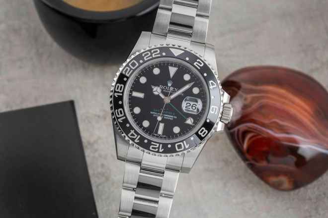  Rolex GMT-Master II Oyster Edelstahl Automatik Herrenuhr Ref. 116710LN V-Serie 