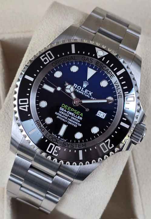  Rolex Sea-Dweller Deepsea 126660 James Cameron Deep Blue Unworn/Like New Full Set 1-2023 
