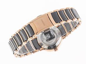 Thumbnail von Rado Centrix Diamanten Ref.R30019732 2025 Full Set Ungetragen