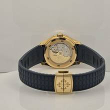 Thumbnail von Patek Philippe Aquanaut LUCE Annual Calendar Ouro Rosé 40mm Automático Completo