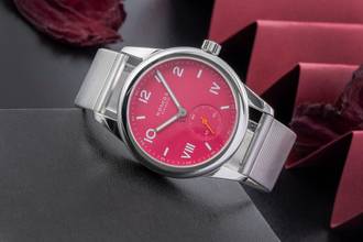 Thumbnail von NOMOS Club Campus Deep Pink Stahl Handaufzug Damenuhr Ref. 711 B&P 2023