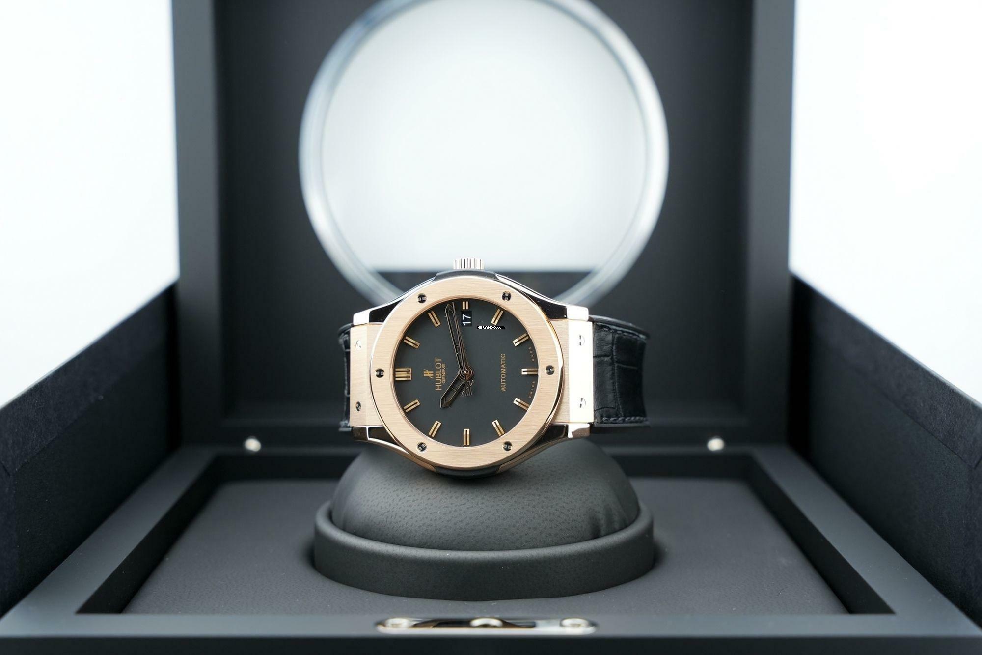 Thumbnail von Hublot Classic Fusion 45 Rose Gold Black Dial - With Box - 511.PX.2610LR