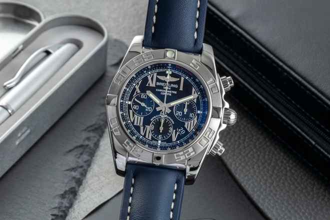  Breitling Chronomat 44 Chronograph Black Dial Edelstahl Automatik Ref. AB0110 