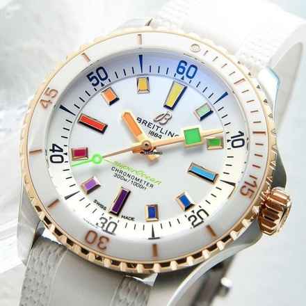  Breitling Superocean 36 Automatic 36 NEW FULL SET 