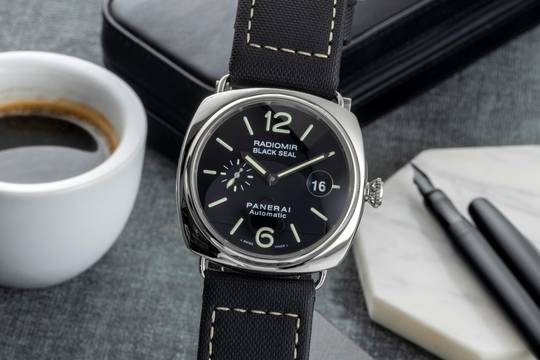  Panerai Radiomir Black Seal Automatik Edelstahl Herrenuhr Ref. PAM00287 