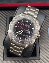 Thumbnail von Omega Speedmaster Skywalker X-33 318.90.45.79.01.001 Quartz Titanium Very Good Condition Full Set 2018