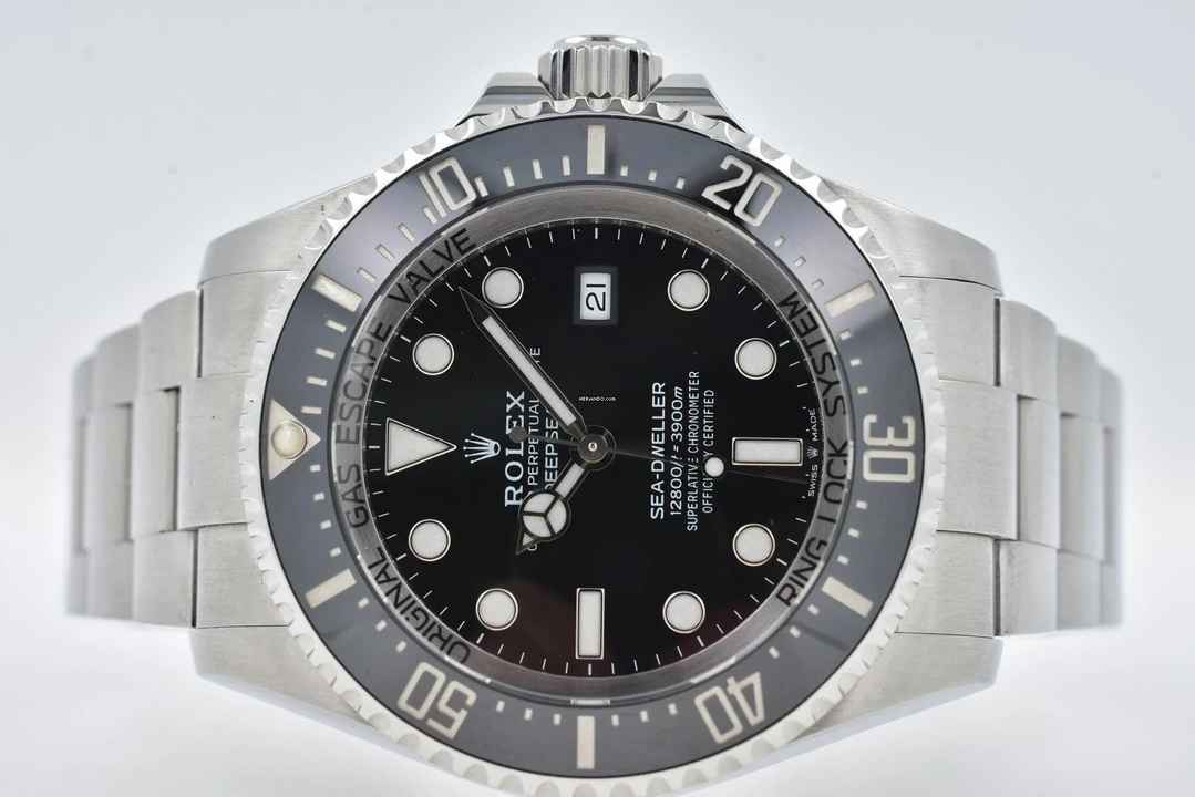  Rolex Sea-Dweller Deepsea Deep Sea 126660 LC150 