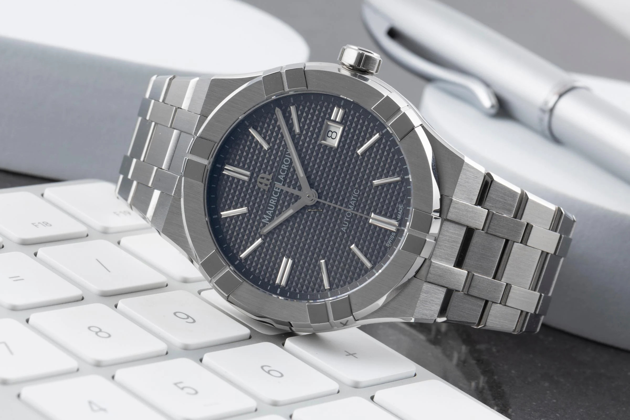 Thumbnail von Maurice Lacroix AIKON Stahl Automatik Ref. AI6008-SS009-230-Q B&P 2025