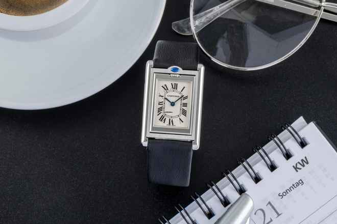  Cartier Tank Basculante Edelstahl unisex Saphirglas Ref. W1011258 Klassiker B&P 