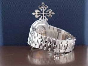 Thumbnail von Patek Philippe Nautilus 5821/1a Cubitus Green Dial New 2025