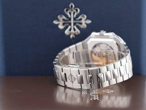 Thumbnail von Patek Philippe Nautilus 5821/1a Cubitus Green Dial New 2025