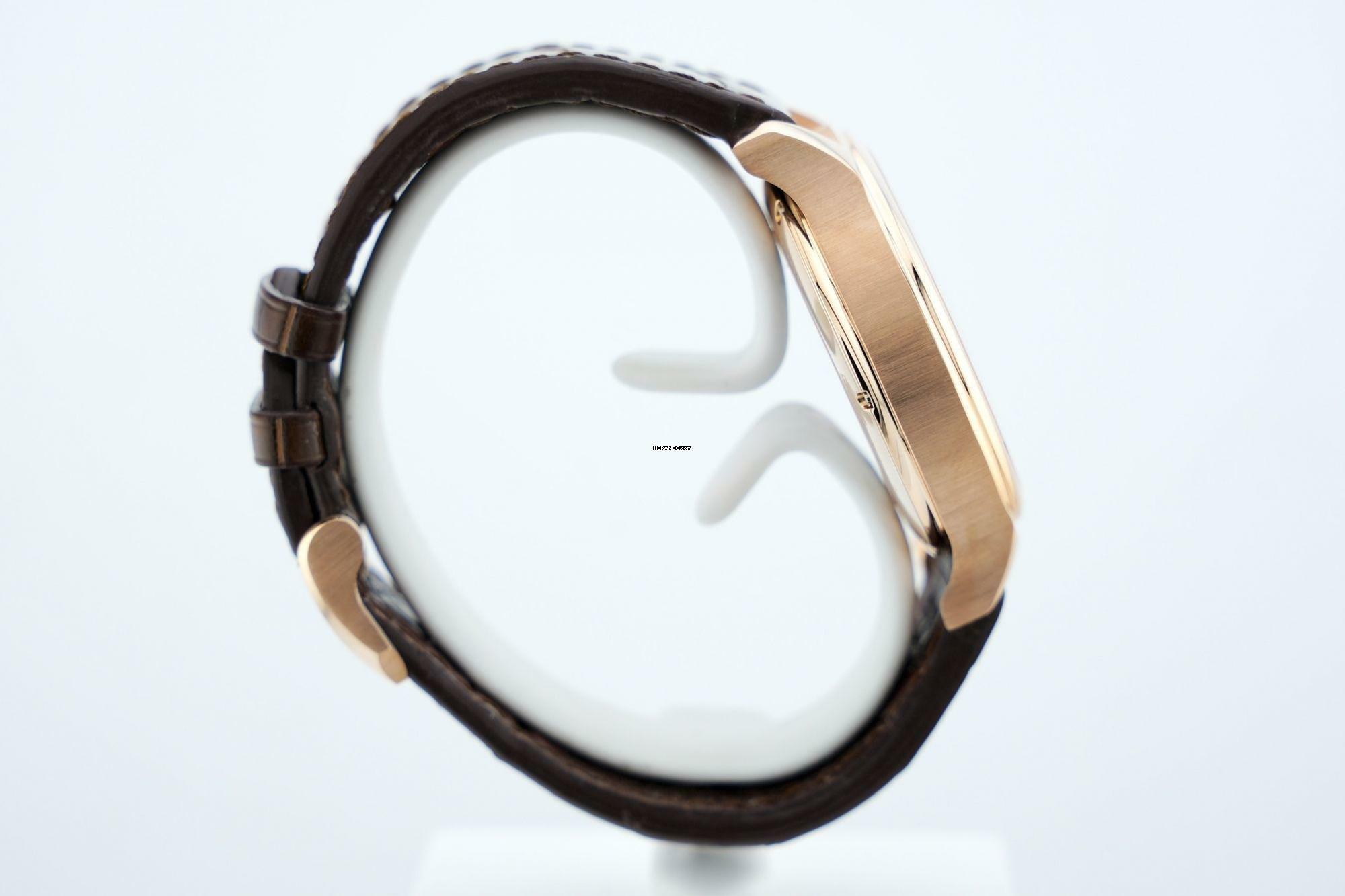 Thumbnail von Chopard L.U.C Time Traveler One In Rose Gold - With Box And Papers - 161942-5001 2019