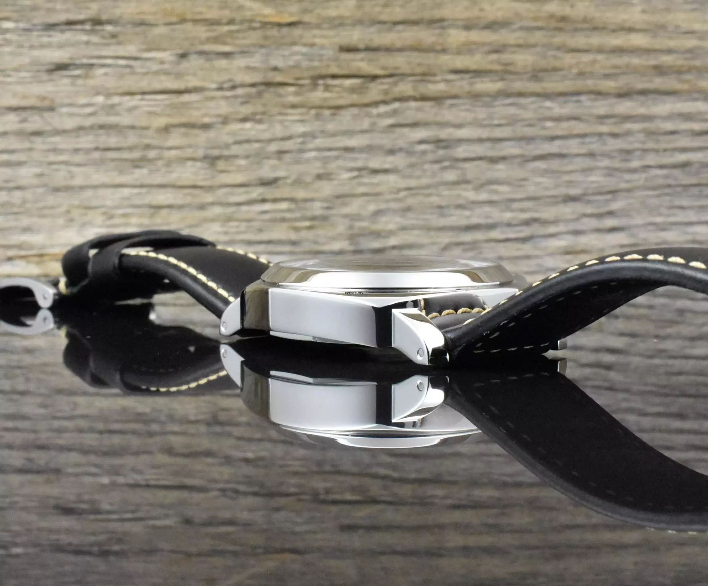 Thumbnail von Panerai Luminor Base Logo 44mm Black Dial Full Set 2020