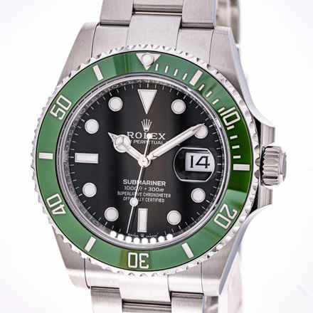  Rolex Submariner Date 41 Green Starbucks MK2 – 126610LV – NEW & Unworn – 12/2025 LC100 Full Set 