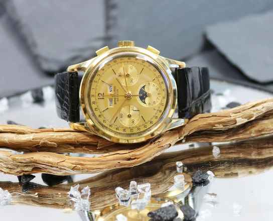  Breitling Triple calendar moonphase 18Karat Gold Rare vintage watch 