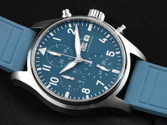  IWC Fliegeruhr Chronograph Pilot´s Watch Chronograph Day-Date Ref.IW388117 2025 Full Set Ungetragen 