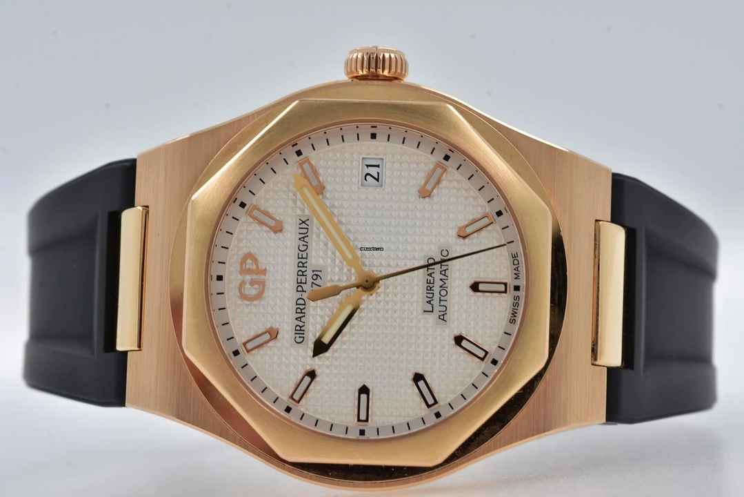  Girard Perregaux Laureato Laureato18k Roségold Gold Rose 81005-52-132-BB6A 