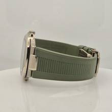 Thumbnail von Patek Philippe Nautilus Moonphase Power Reserve Ouro Branco 40mm Automático Completo