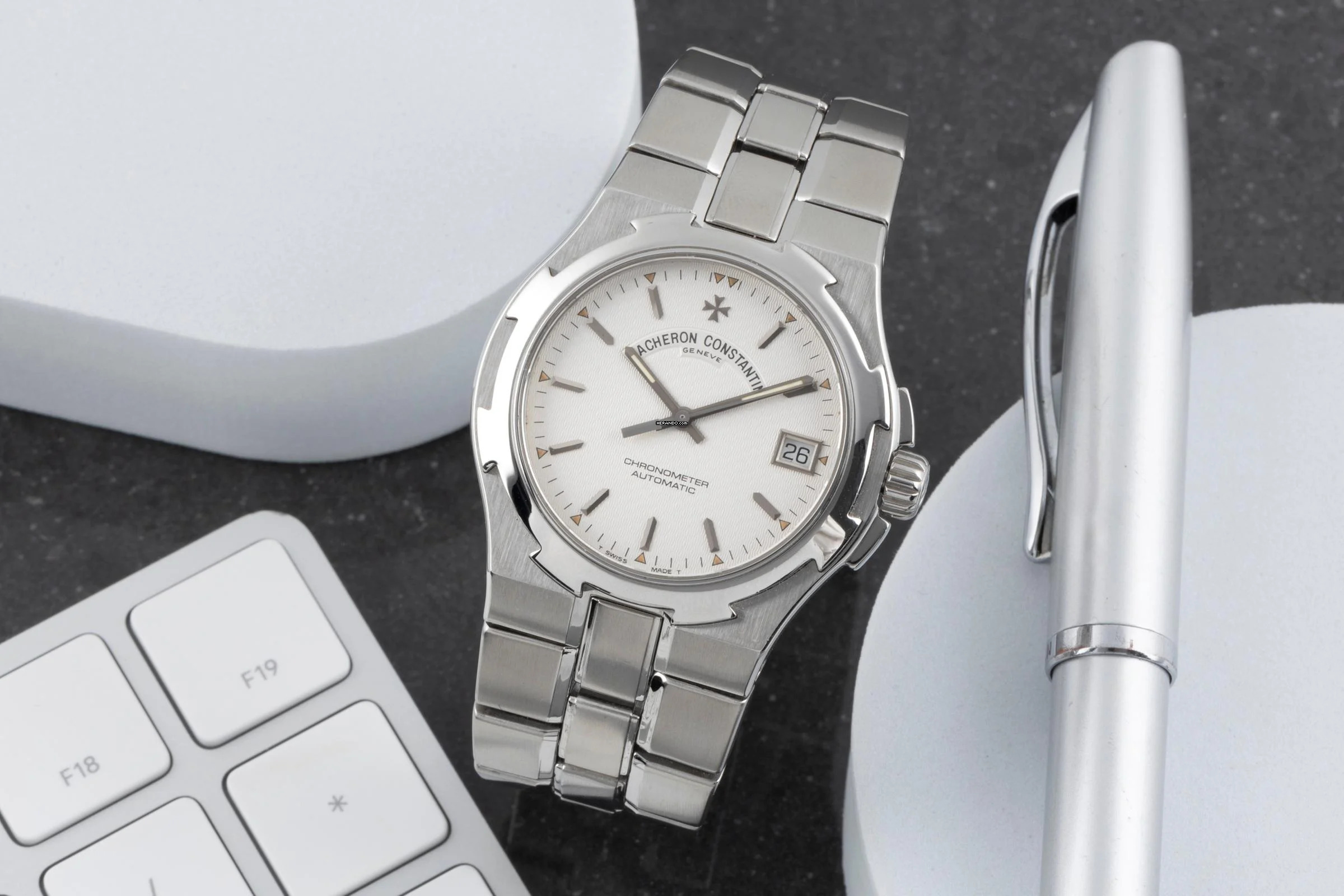 Thumbnail von Vacheron Constantin Overseas Automatik Stahl Herrenuhr Ref. 42042