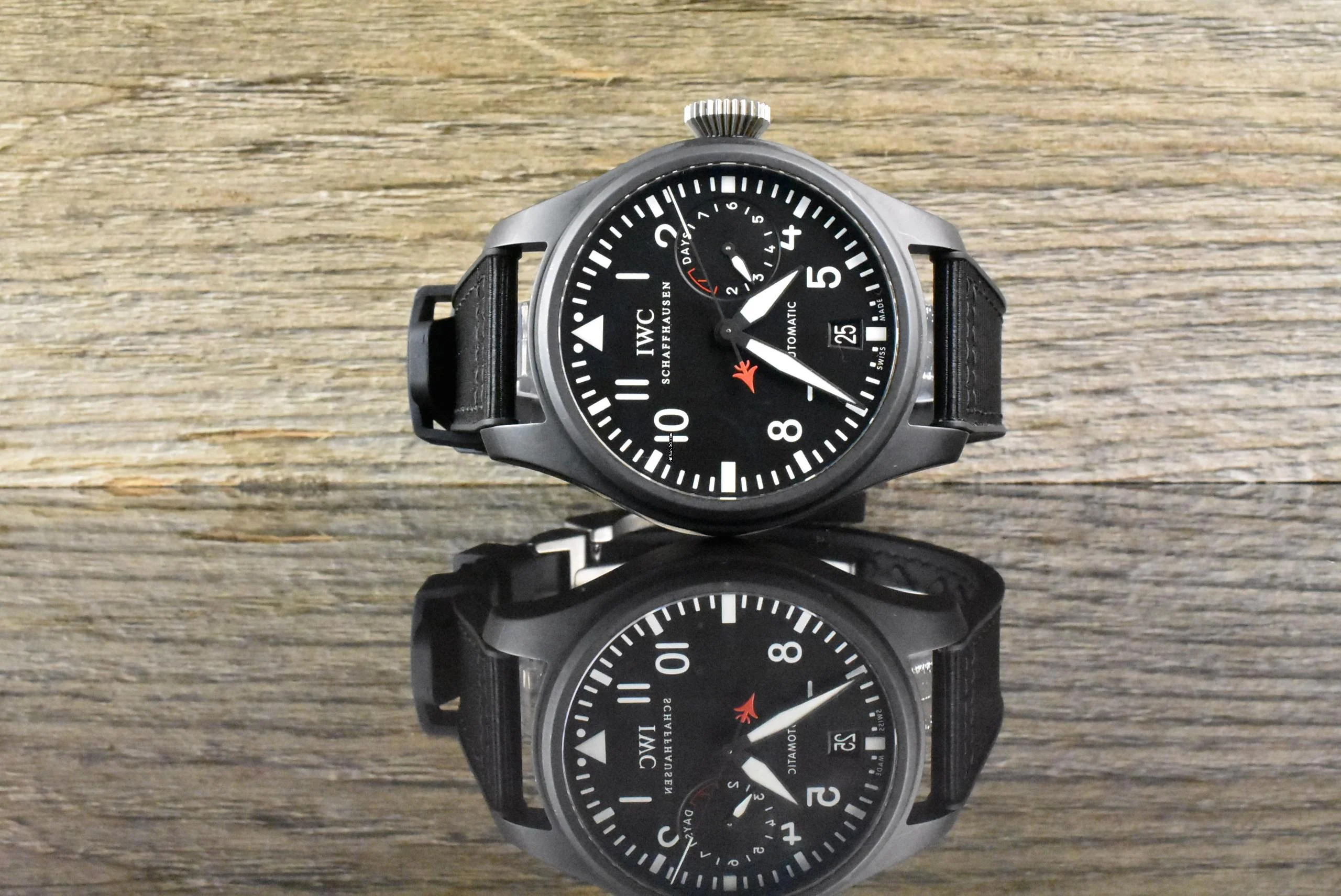 IWC Große Fliegeruhr Top Gun Big Pilot Top Gun Black - Ceramic 7 Days Power Reserve