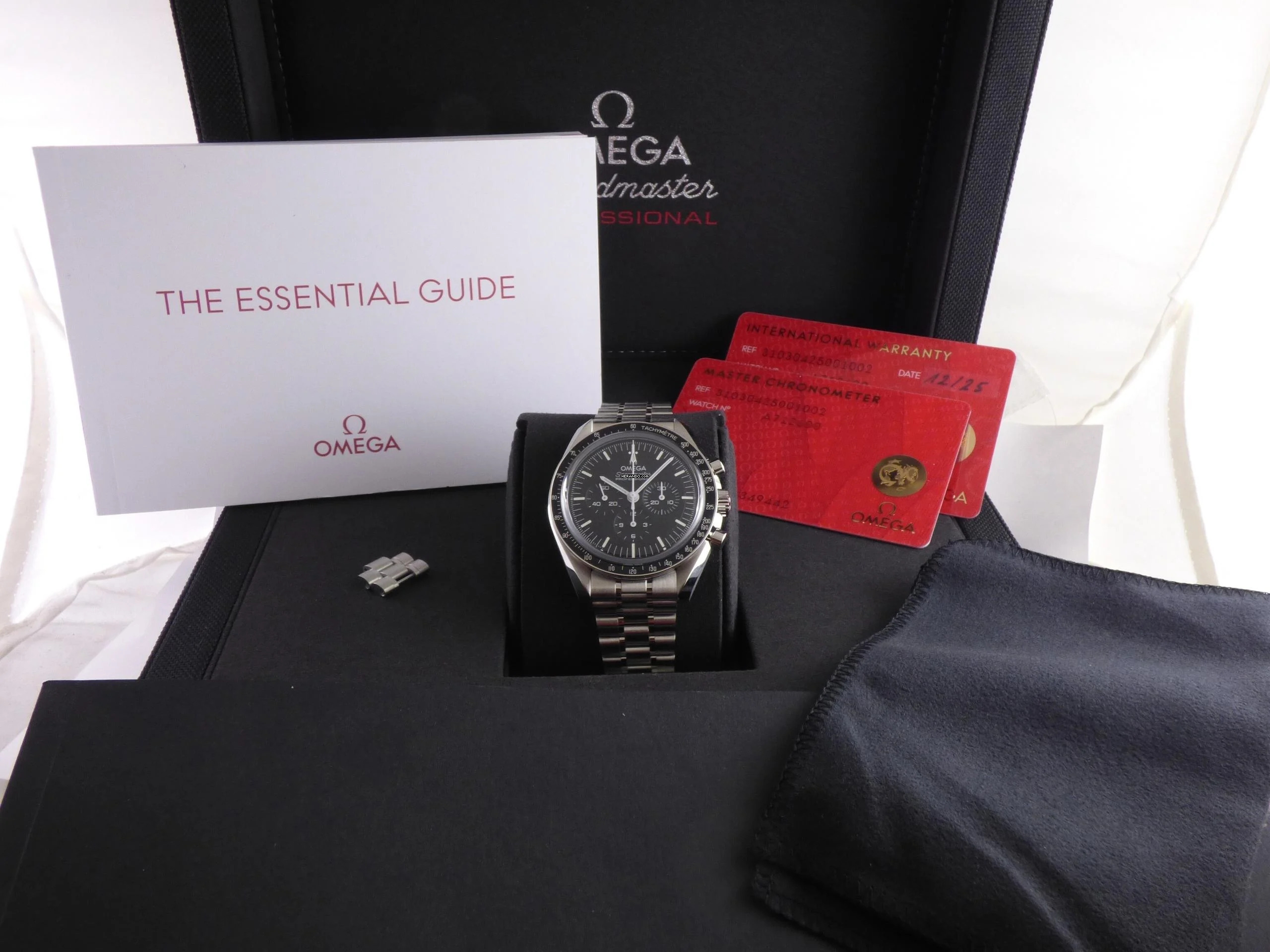 Thumbnail von Omega Speedmaster Professional Moonwatch 31030425001002