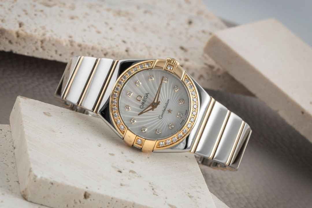  Omega Constellation Quartz Stahl/Rotgold MOP Diamanten Ref.123.25.24.60.55.006 