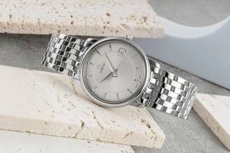 Thumbnail von Omega De Ville Prestige Edelstahl Quarz Herrenuhr Ref. 4510.31.00