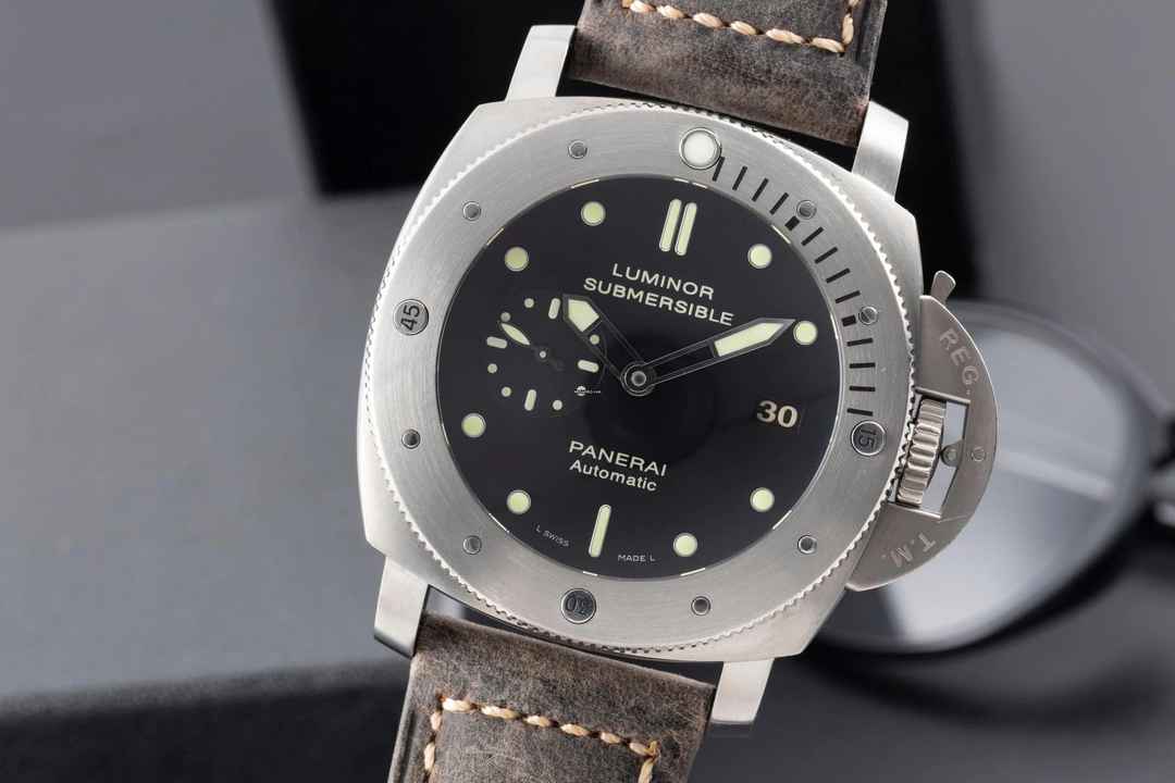  Panerai Luminor Submersible 1950 3 Days Automatic Titan Ref. PAM00305 B&P 2013 