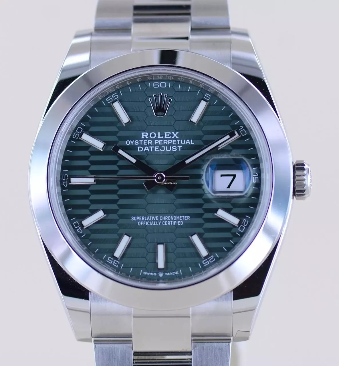 Rolex Datejust 41 Stahl Oysterband green Motif Dial 41mm B+P ungetragen