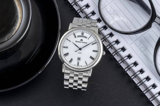  Maurice Lacroix Les Classiques Stahl Quarz Herrenuhr Ref. 96856 