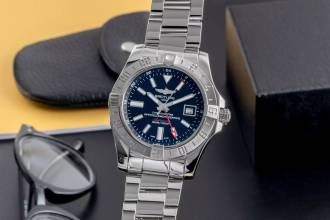 Thumbnail von Breitling Avenger II GMT Stahl Automatik Herrenuhr Ref. A32390111B1A1 B&P 2020