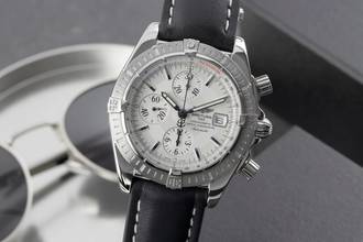Thumbnail von Breitling Chronomat Evolution Chronograph Stahl Automatik Ref. A1335611/G569 Papiere