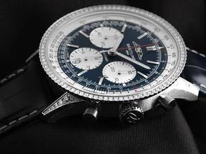Thumbnail von Breitling Navitimer 1 B01 Chronograph Ref.AB0139631C1P1 2025 Full Set Ungetragen Navitimer B01 Chronograph Diamanten Krokoleder Faltschließe