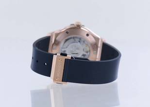 Thumbnail von Hublot Classic Fusion 18K Roségold King Gold Automatic black dial 38mm B+P