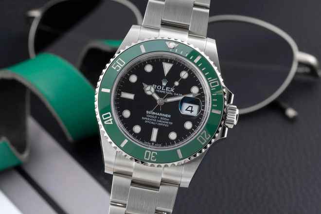  Rolex Submariner Date Starbucks Herrenuhr Oyster Perpetual 126610LV B&P 2022 