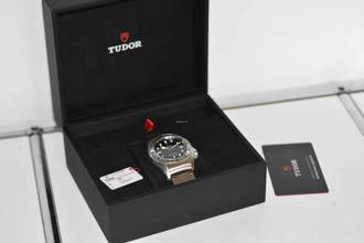 Thumbnail von Tudor Black Bay Heritage Black Bay P01 70150