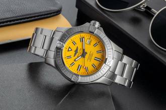 Thumbnail von Breitling Avenger Seawolf Yellow Stahl Automatik Herrenuhr Ref A17319101I1A1 B&P