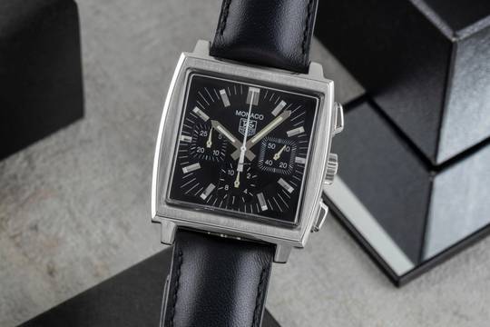  TAG Heuer Monaco Chronograph Stahl Automatik Herrenuhr CW2111-0 Klassiker 