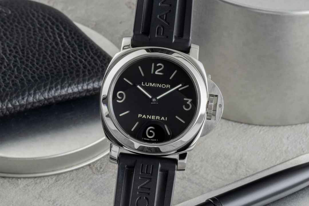  Panerai Luminor Base Handaufzug Edelstahl Herrenuhr Ref. PAM00112 